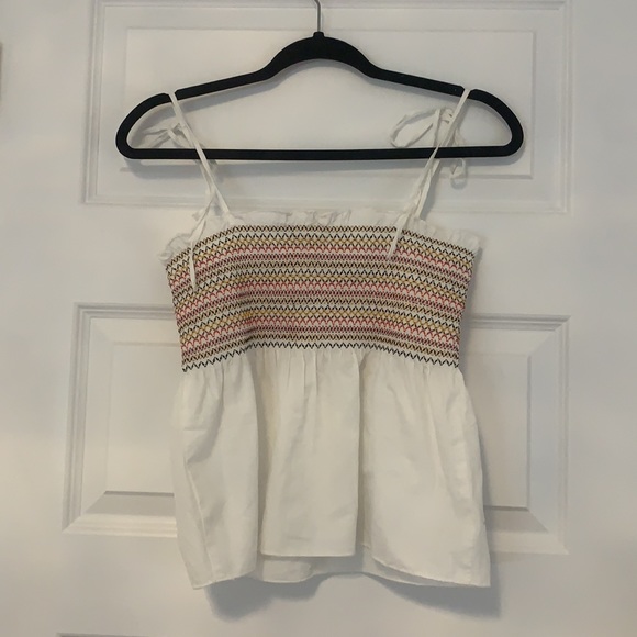 Cute Crunched Top - Picture 4 of 4